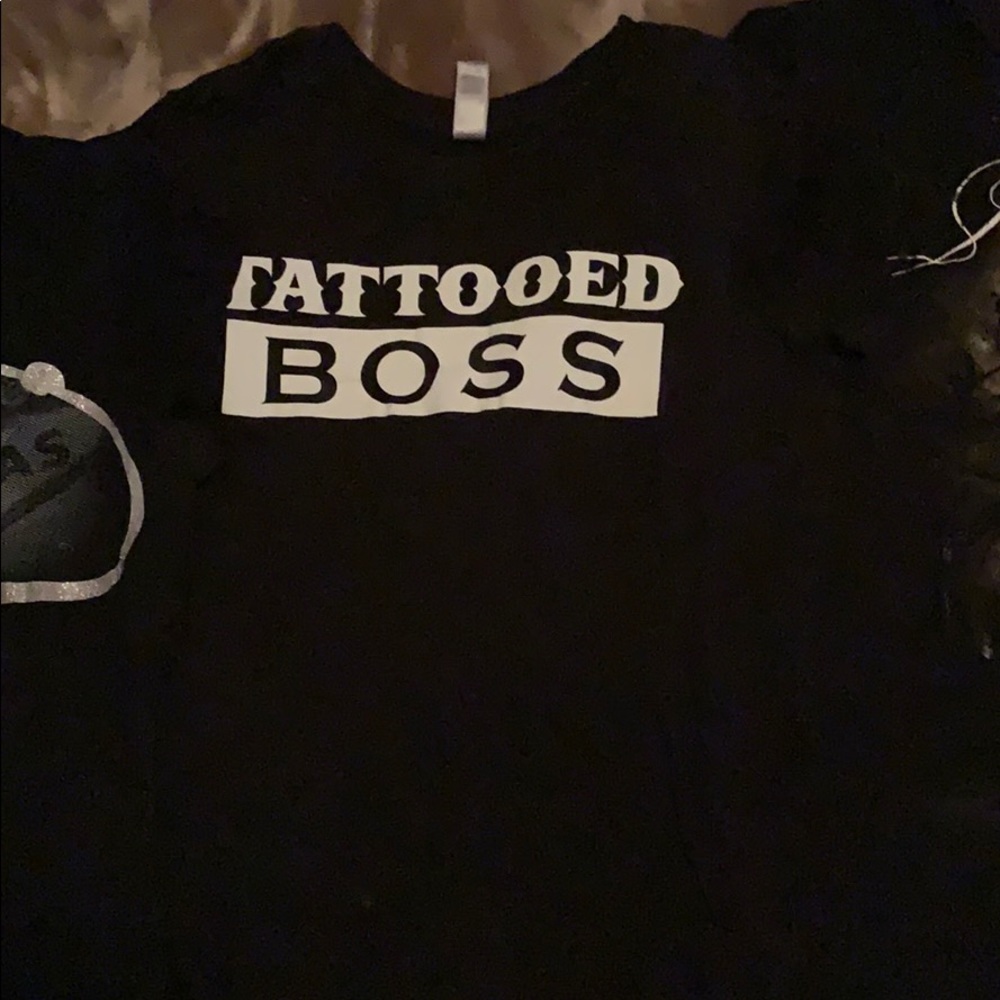 Tee shirt